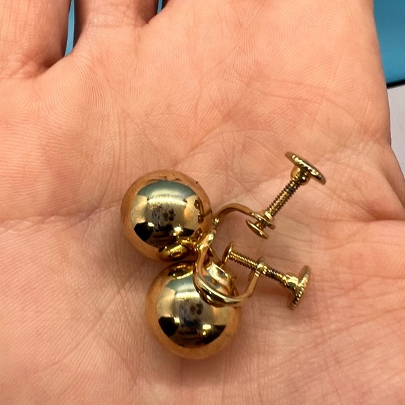 CORO| Vintage screw on Ball earrings - Picture 5 of 7